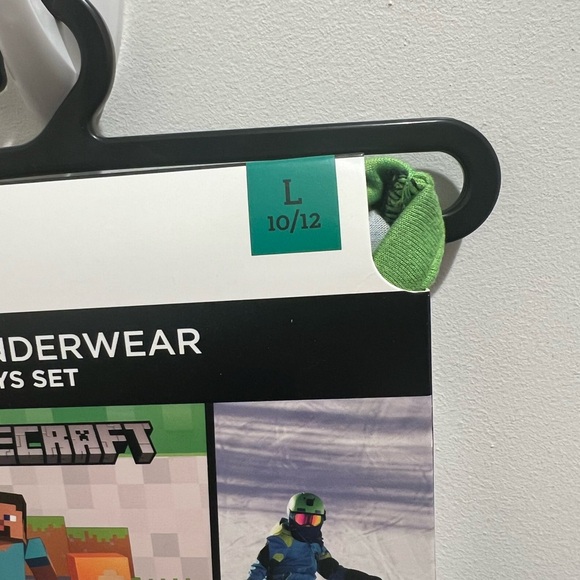 Climateright By Cuddl Duds Minecraft Boys Thermal Set, Size L - Picture 3 of 7